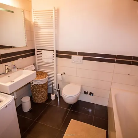 Apartman La Vigna Sala Comacina