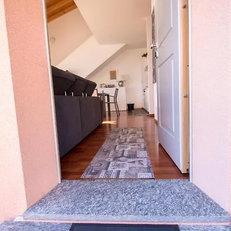 Apartment La Vigna Sala Comacina